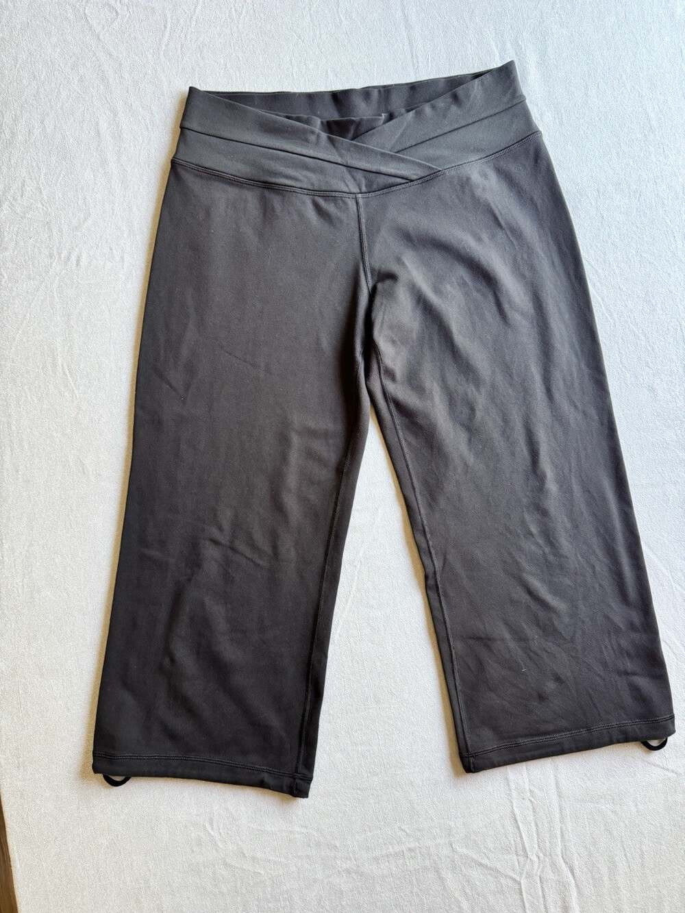 Lululemon Black Stirrup Leggings Low Rise Crossover Waist Yoga Pants Size 8 Est